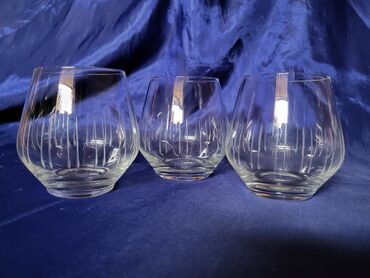 Čaše: Case kristal,rucna gravura. za zestoko pice 1950g+. Case komada 6 u — 12