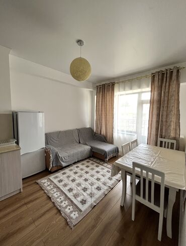 иссык куль недвижимость: 1 бөлмө, 36 кв. м, 3 кабат, Евроремонт