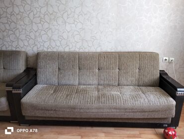 Divan və kreslo dəstləri: İşlənmiş, Di̇van-kravat, Divan, Bazasız, Açılan