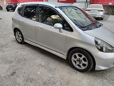 Honda Fit: 2003 г., 1.3 л, Вариатор, Бензин, Лифтбек — 1