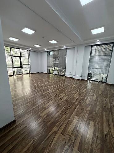 аренда офис бишкек: Аренда офисов, 666 м², В бизнес центре — 2