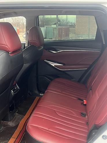 Changan: Changan CS75 Plus: 2020 г., 1.5 л, Автомат, Бензин, Кроссовер — 10