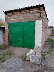 дом с подвалом: 30 м², Кирпичный | Смотровая яма, Охрана, Подвал, погреб