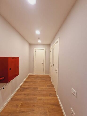 Ofislər: Nəsimi rayonu, Həsən Əliyev küçəsi (köhnə İnqilab), biznes mərkəzin 2- -da lalafo.az — 20 Ofislər: Nəsimi rayonu, Həsən Əliyev küçəsi (köhnə İnqilab), biznes mərkəzin 2- — 20