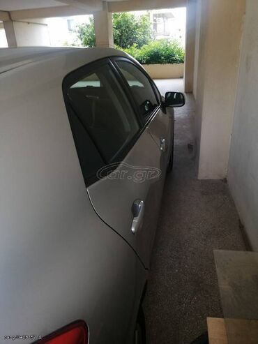 Toyota: Toyota Auris: 1.4 l. | 2008 έ. Χάτσμπακ — 13