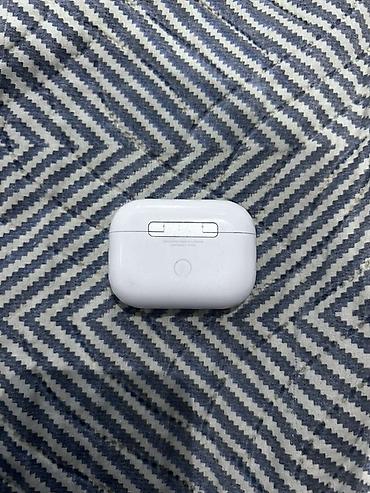 apple airpod pro: Airpods pro 2 type c normal veziyyetde tam iwlekdi — 2