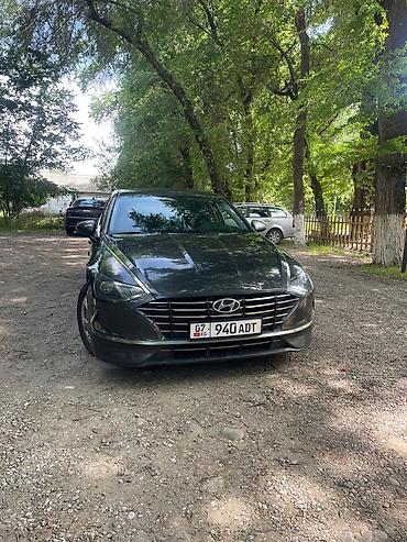 камри 75 2022: Hyundai Sonata: 2020 г., 2 л, Автомат, Газ, Седан — 4