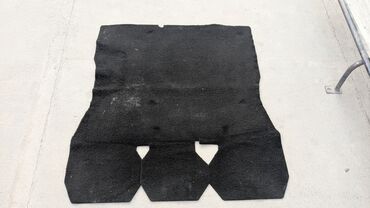 багажник гольф 4: Плоские Ворсовые Полики Для багажника Universal Seat cover, цвет - Черный