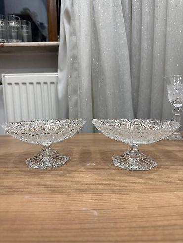 Süfrə aksesuarları: Klassik naxışlı şüşə desert qabları – 2 ədəd set Material: şəffaf — 2