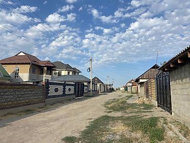 75000: Военно-Антоновкадан ( авторыноктун аркасы) Жер уй сатылат 4 соток — 1