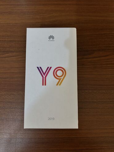 Digər mobil telefonlar: Huawei Y9 2019
