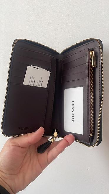 Капчыктар: Кошелёк COACH (оригинал Америка) на молнии среднего размера - — 1