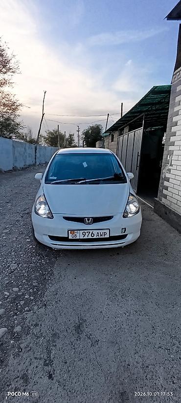 Honda Fit: 2003 г., 1.3 л, Автомат, Бензин, Хэтчбэк