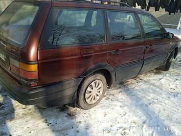 Volkswagen: Volkswagen Passat: 1990 г., 2 л, Механика, Бензин, Универсал