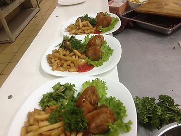 суши роллы: Повар Мясной цех. Больше 6 лет опыта — 3