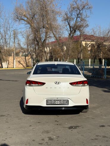 Hyundai: Hyundai Sonata: 2018 г., 2 л, Автомат, Газ, Седан — 8