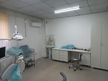 the level: Аренда офисов, 400 м², В административном здании, 1 линия, С оборудованием, С отдельной кухней — 3