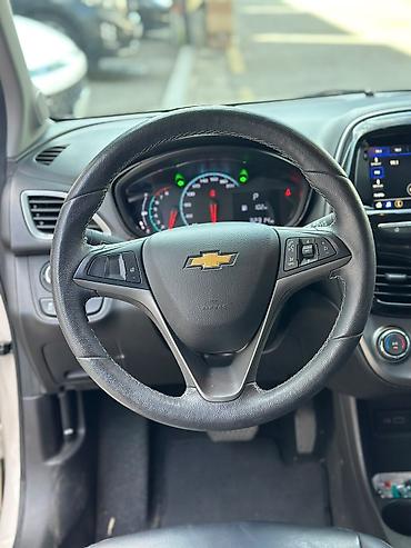 e6 3: Chevrolet Spark: 2019 г., 1 л, Вариатор, Бензин, Хэтчбэк — 8