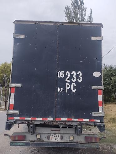 volvo косой: Тягач, Volvo, 2005 г., Тентованный — 3