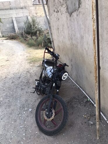 Moto geyim: M50 80 kub senetleri var 5-3 manatlığ xerci var fso adami yolda qoyan