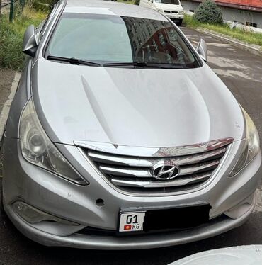 обмен на частный дом: Hyundai Sonata: 2012 г., 2 л, Автомат, Газ, Седан