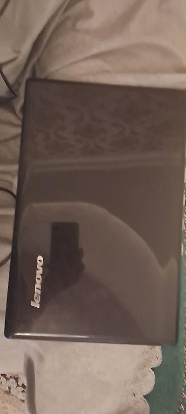 Lenovo noutbuk - Marka/model: Lenovo (qara korpus, parlaq qapaq) -