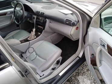 mercedes банан: Mercedes-Benz C-Class: 2003 г., 2.6 л, Механика, Бензин, Седан