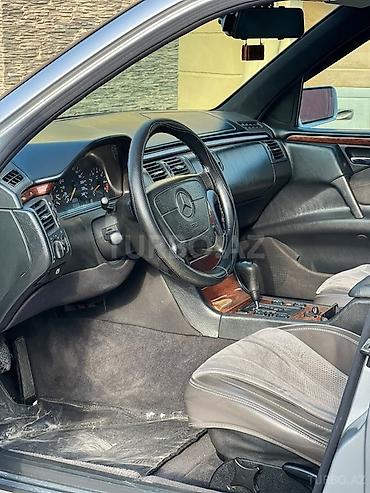 elektrikli maşınlar: Mercedes-Benz E-Class: 2 l | 1997 il Sedan — 7