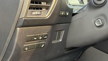 Lexus: Lexus NX: 2017 г., 2.5 л, Вариатор, Гибрид, Кроссовер — 15