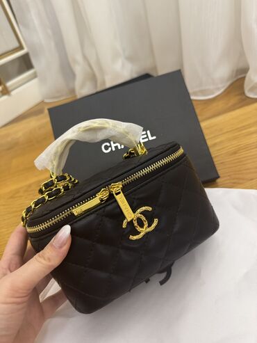 el işi çantalar: Əl çantası, Chanel, Yeni