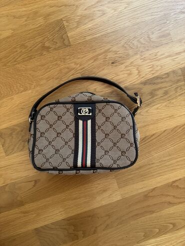 Çantalar: Çiyin çantası — 5