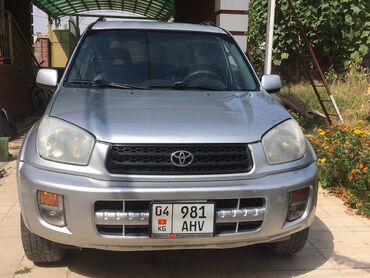 Toyota: Toyota RAV4: 2002 г., 0.2 л, Механика, Газ, Седан