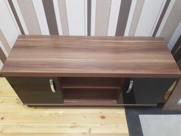ТВ стенды: TV STEND (MDF). -Türkiyə istehsalı. -Uzunluq 1.20 sm, eni 40