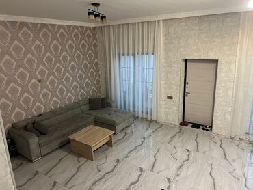 Günlük kirayə evlər: İki mərtəbəli fərdi yaşayış evi – həyət və hovuzlu - Geniş, hasarlı — 7