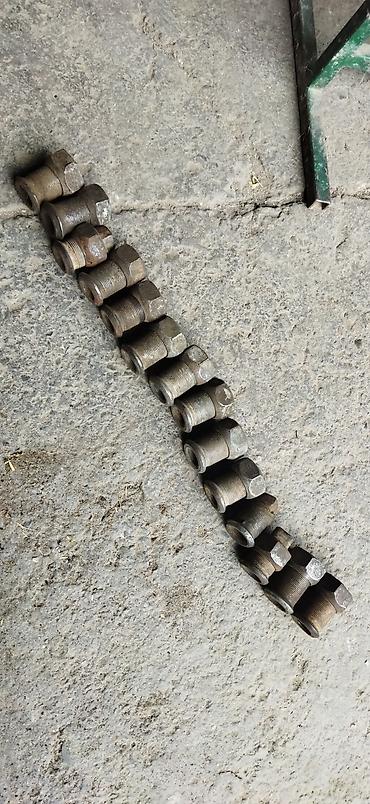 Другие детали ходовой части: Продам запчасти на ЗИЛ. Только, то что на фото есть!!! Пара тормозных — 28