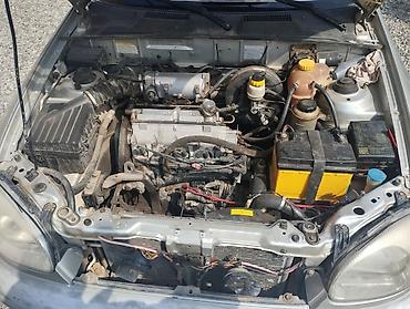 30 kuza: Daewoo Lanos: 1.3 l | 2010 il Sedan — 7