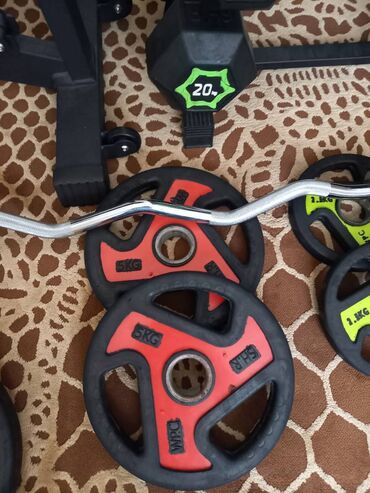 Qantellər: Qantellər — 18