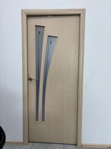 стеклянный дверь для бани: Стеклянная дверь, МДФ, Распашная, Б/у, Самовывоз