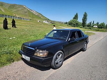124 мер: Mercedes-Benz W124: 1993 г., 2 л, Механика, Бензин, Седан — 7