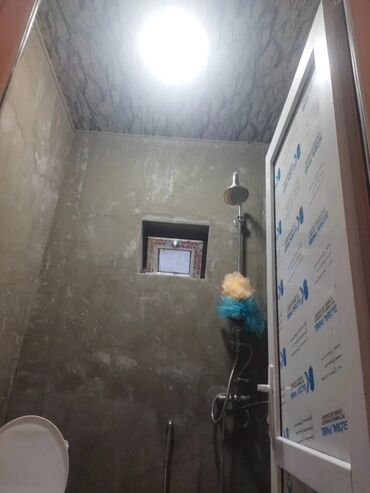 Həyət evləri və villaların satışı: 3 otaqlı, 64 kv. m, Orta təmir — 8