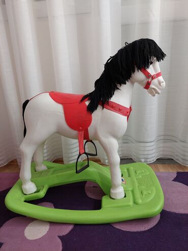 lutke za bebe devojcice: Deciji konj
za vise info. dm