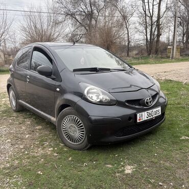 Toyota: Toyota Aygo: 2008 г., 1 л, Механика, Бензин, Седан