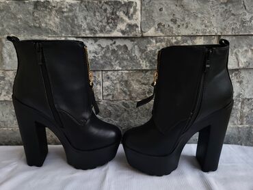 Čizme: Čizme, 35 — 6