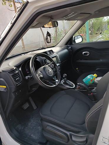 camry xv40: Kia Soul: 2019 г., 2 л, Автомат, Бензин, Хэтчбэк — 5