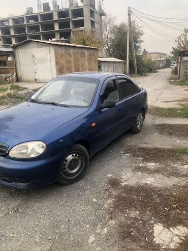 Chevrolet: Chevrolet Lanos: 2006 г., 1.5 л, Механика, Бензин, Седан