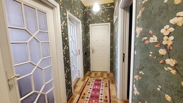 Uzunmüddətli kirayə mənzillər: Xətai Rayonu 8 Noyabr Nargilə Dairəsi 2 otaq. Mərtəbə - 16/15 Otaq — 9