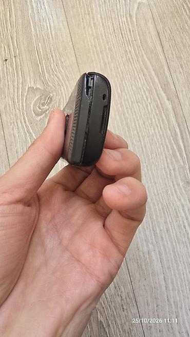 maya x: Nokia X, Б/у, < 2 ГБ, цвет - Черный, 2 SIM — 3