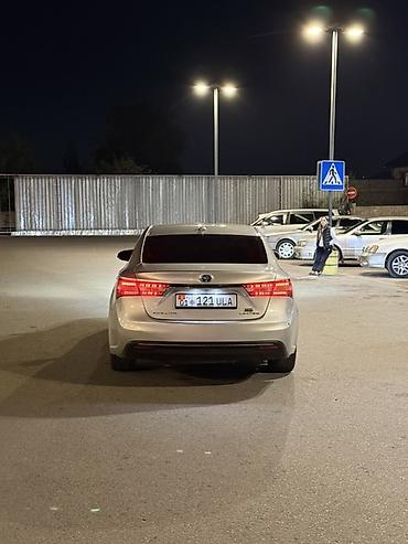 селика: Toyota Avalon: 2013 г., 2.5 л, Автомат, Гибрид, Седан — 3