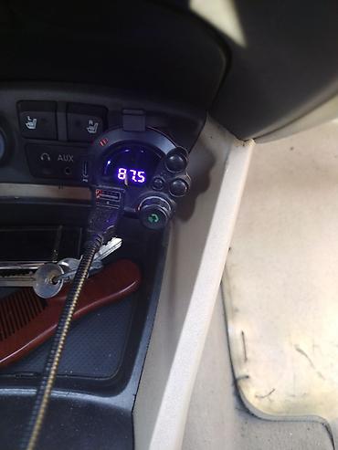 radio usb bluetooth: Avtomobil üçün FM transmitter və USB şarj cihazı. Cihaz siqaret — 2