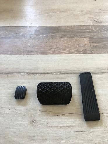 ceşkalar: Mersedes Çeşka üstən çıxma pedal üzlüyü orginal. Avtomat — 1